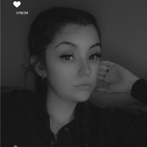 Meet your Posher, Carlie